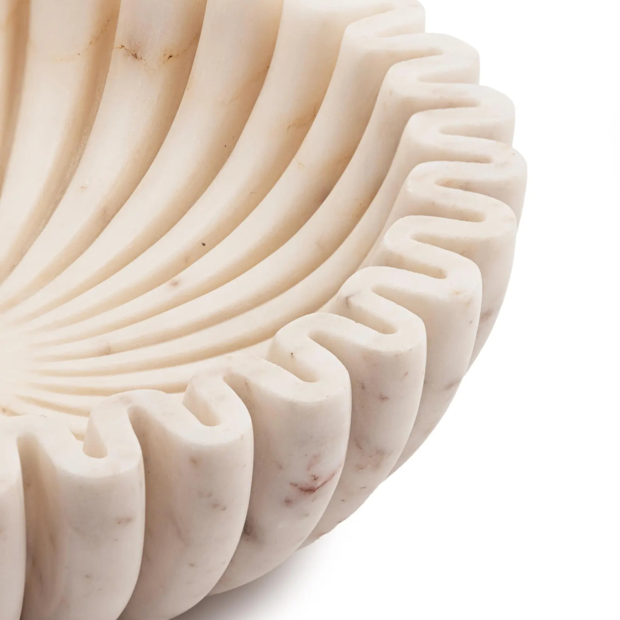 White Ruffle Marble Urli