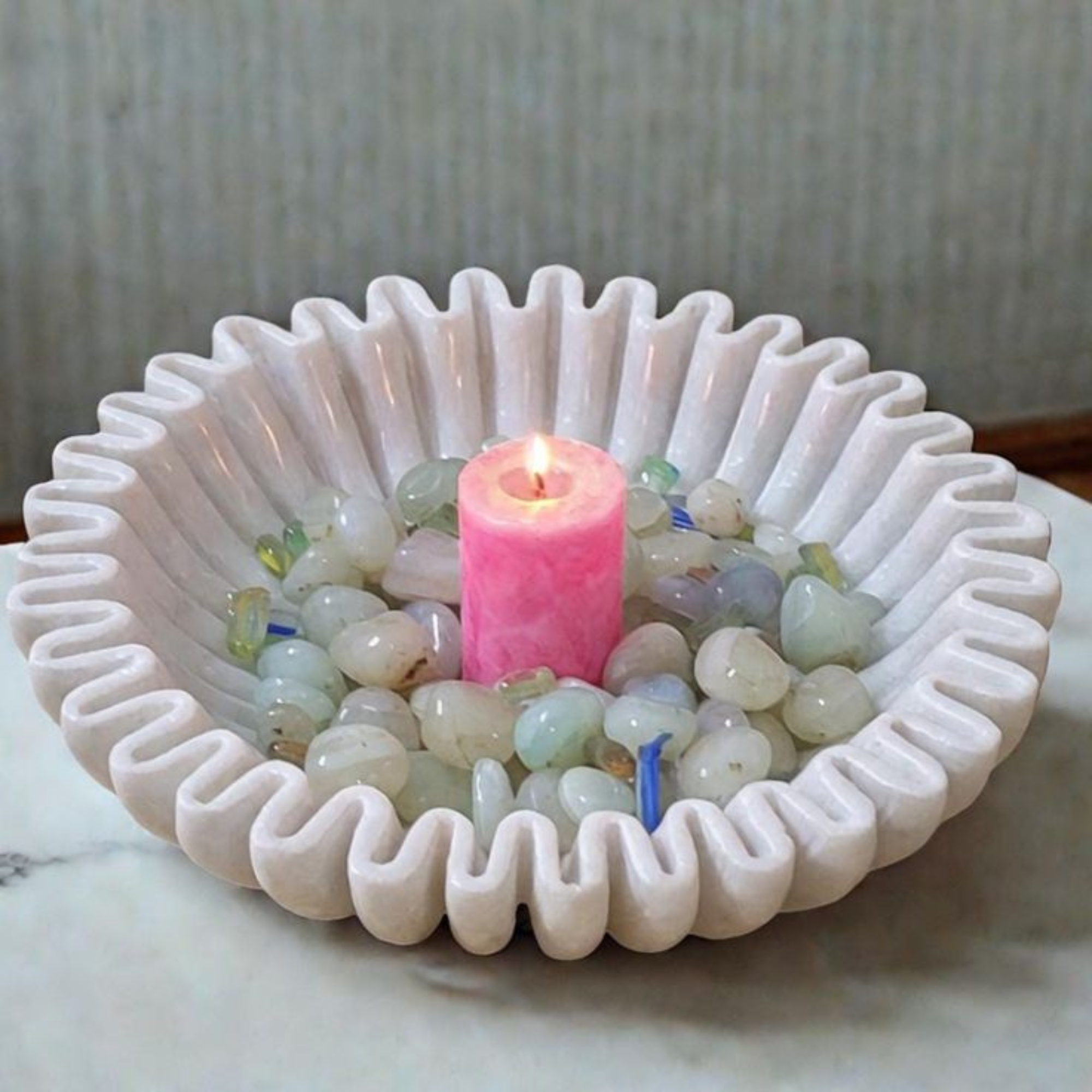 White Ruffle Marble Urli