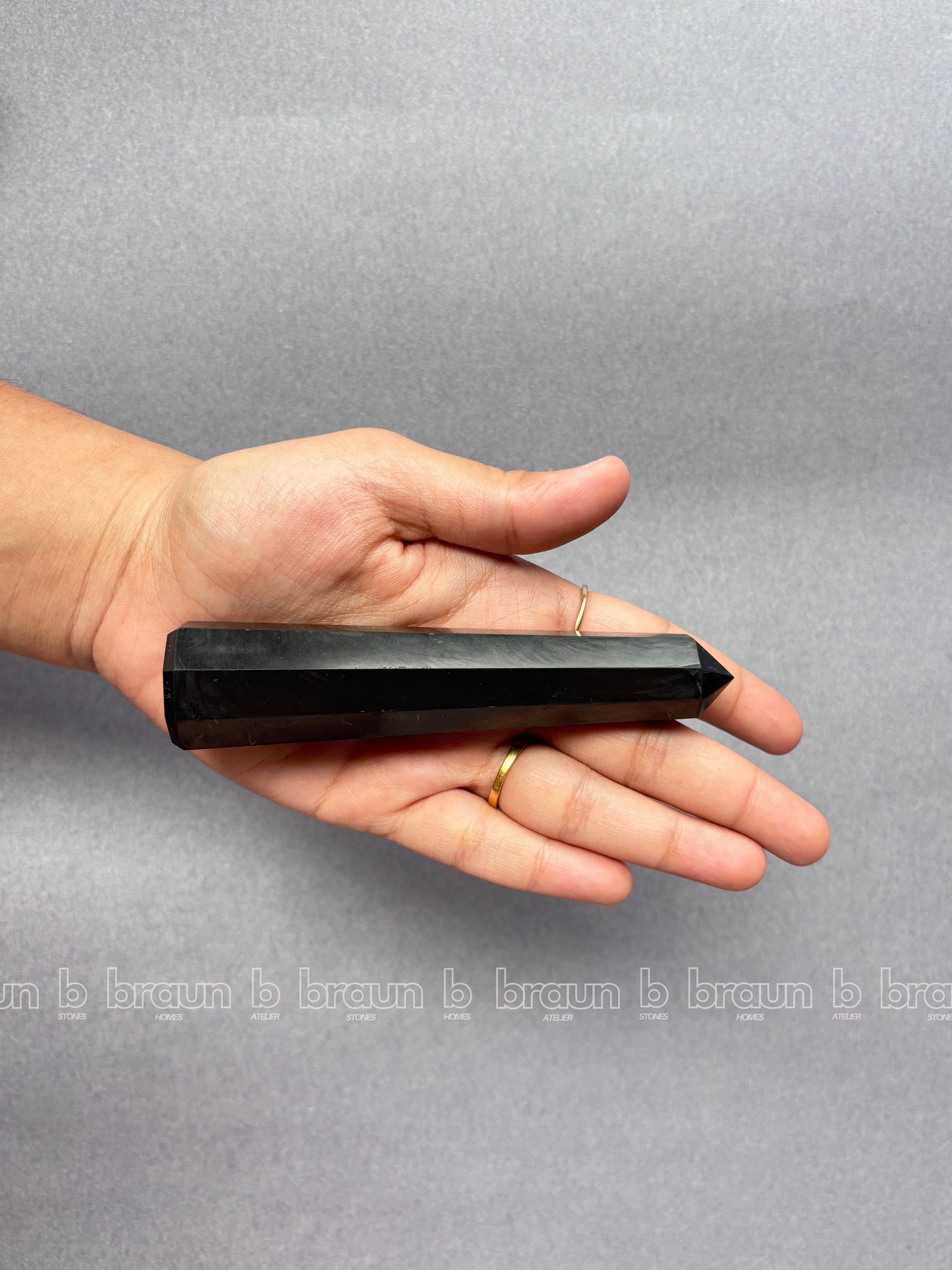 Black obsidian Obelisk