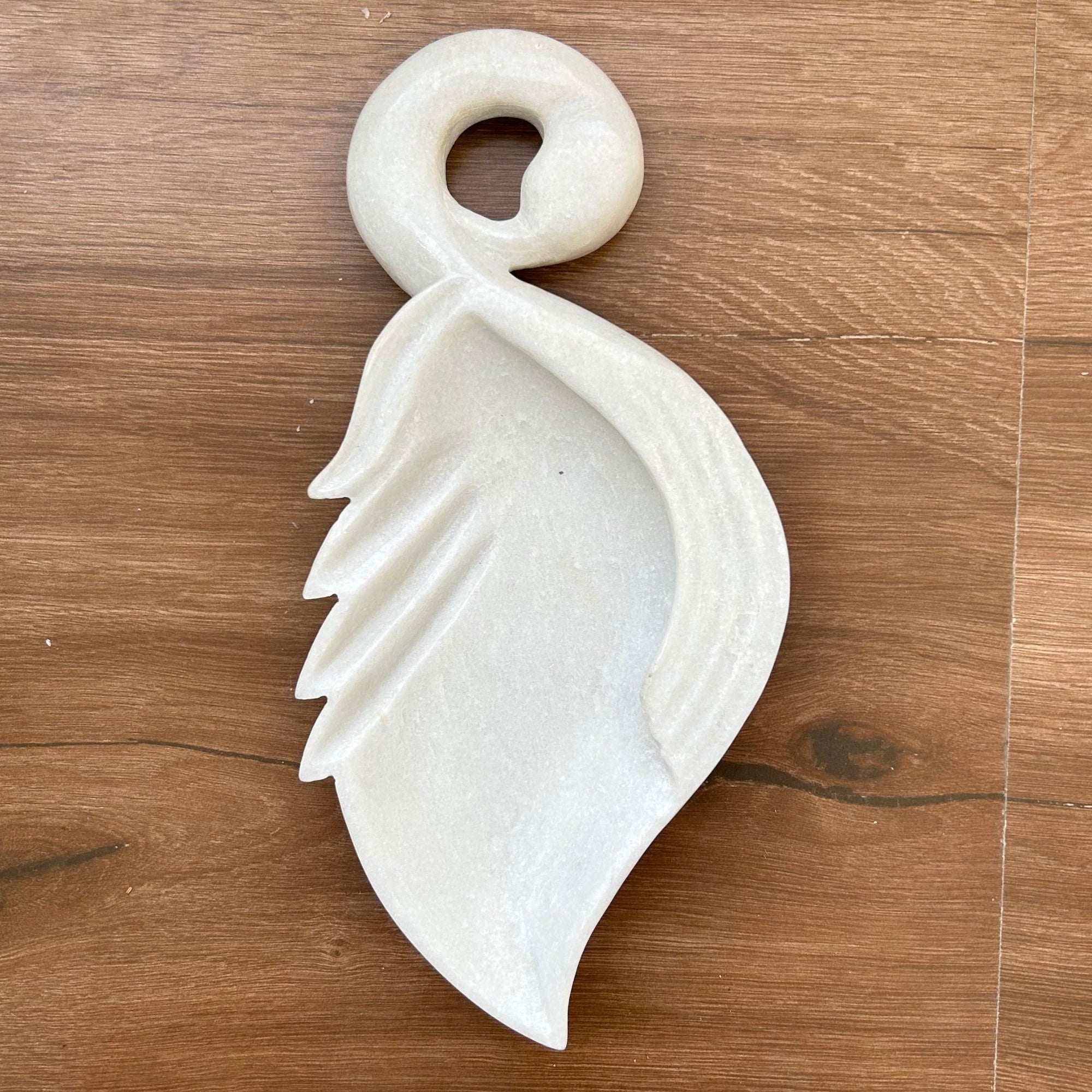 Flame Leaf Marble Urli