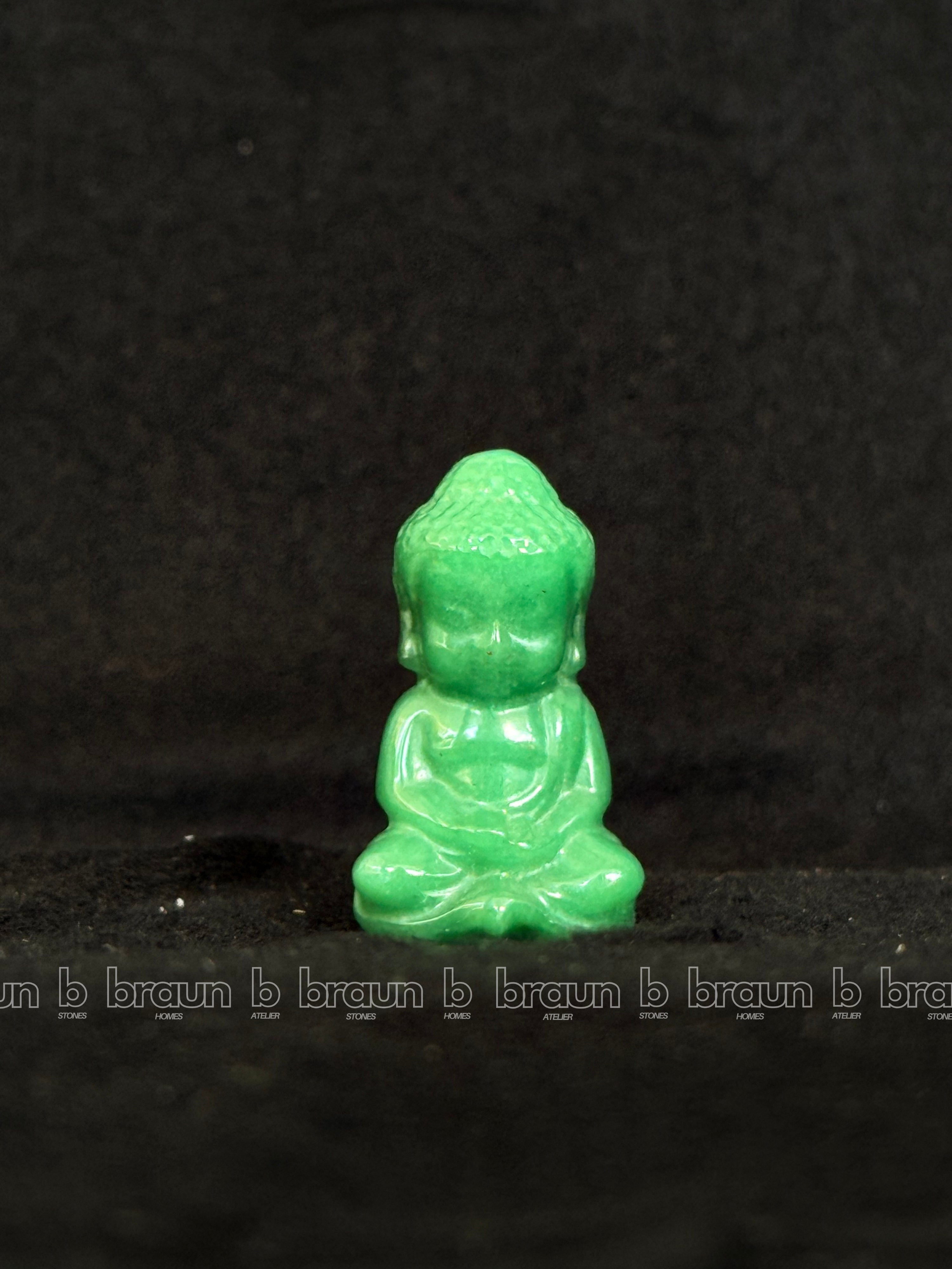Green Aventurine Sitting Buddha Medium