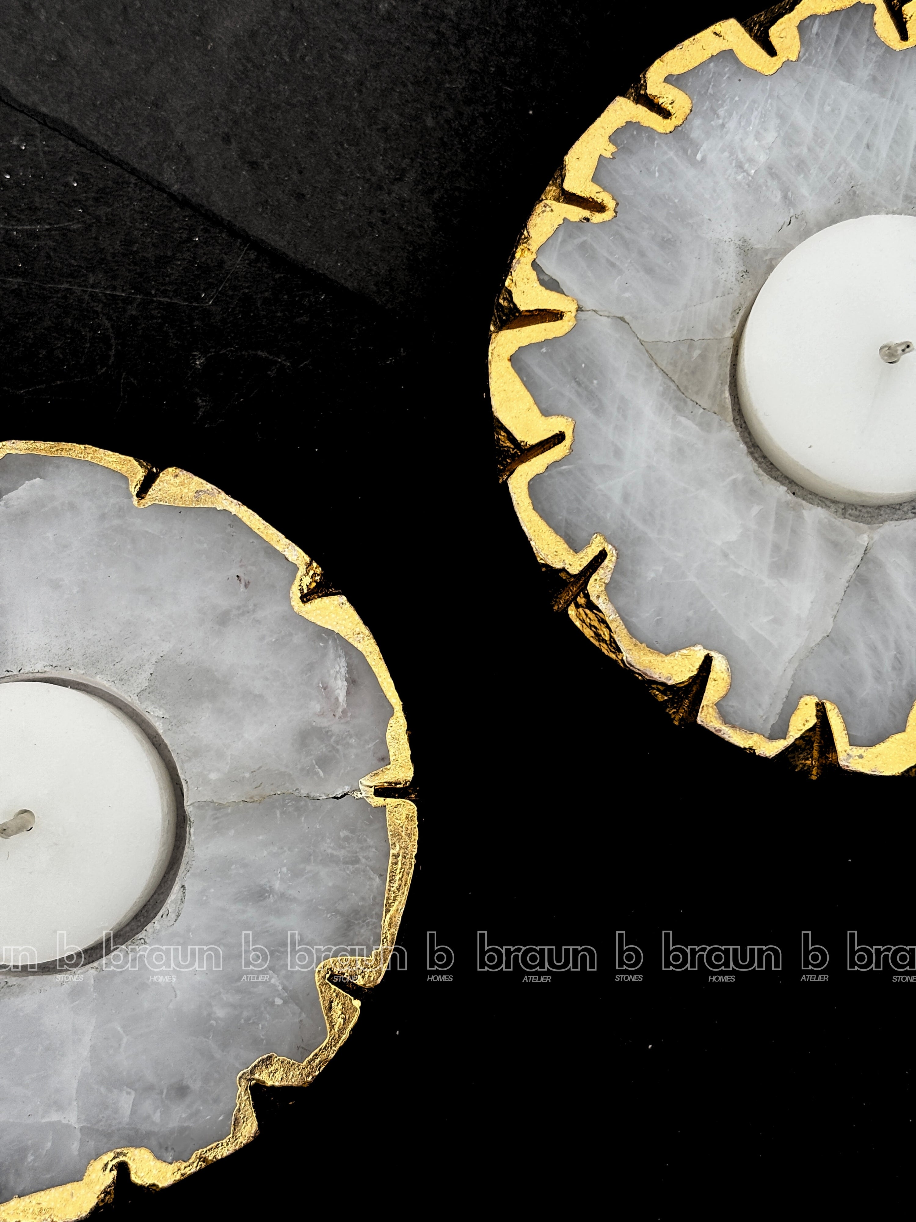 Golden Outline White Quartz Tealight