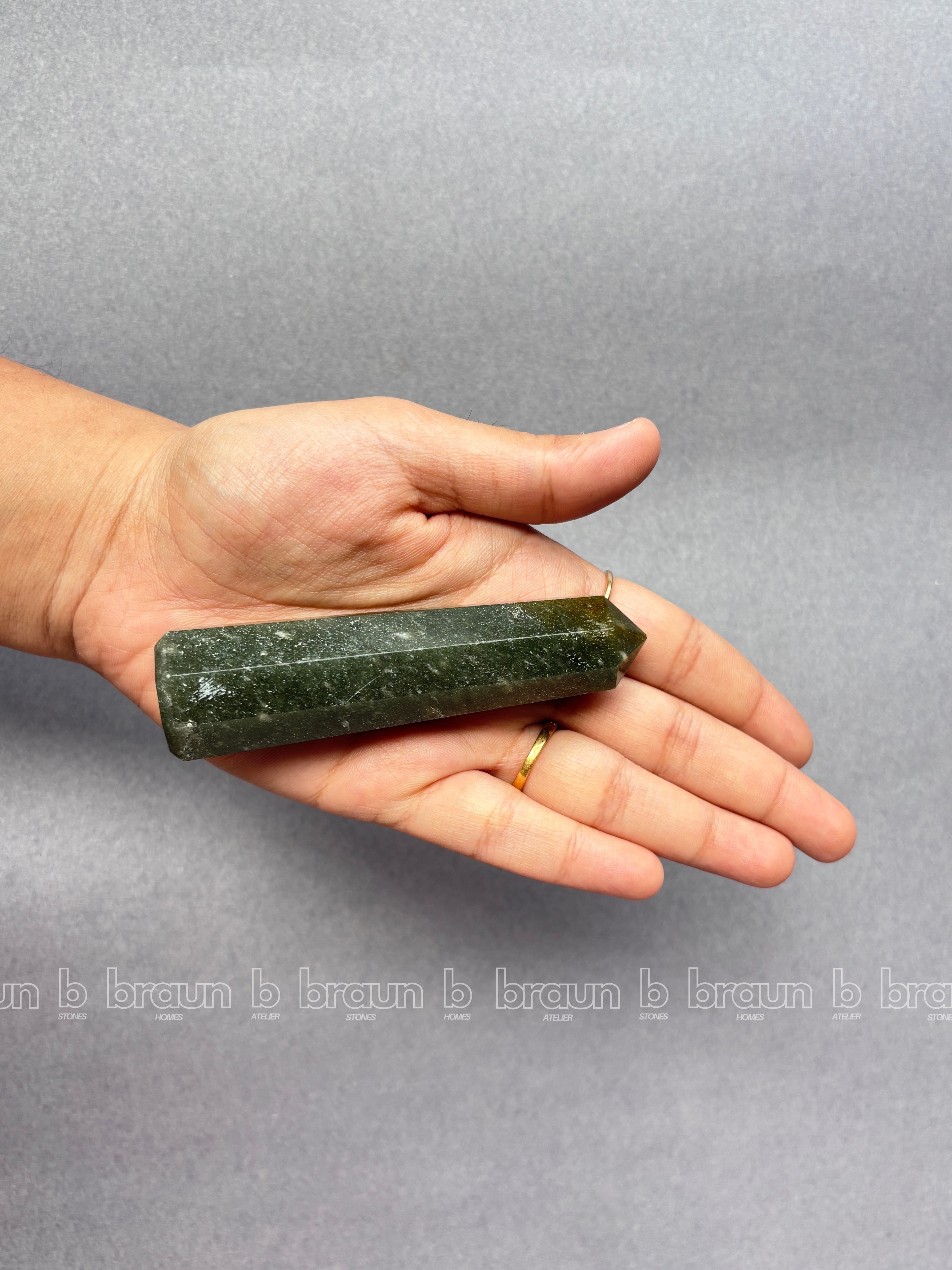 Green mica Obelisk