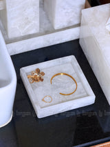 Bathroom set of 5 - White Quartz
